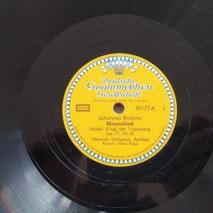 78rpm record MINNELIED / STANDCHEN Heinrich Schlusnus 25cms