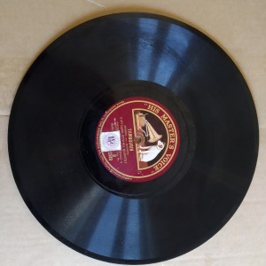78rpm record HMV TAMBOURIN / MOLLY ON THE SHORE (GRAINGER) VIRTUOSO STRING QUARTET 25cms