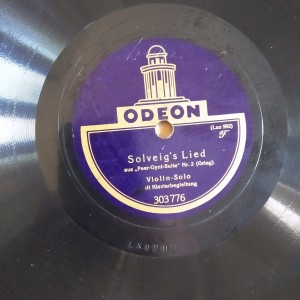 78rpm record ODEON SOLVEIG'S LIED / GAVOTTE VIOLIN SOLO (BACH) 25cms