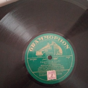78rpm record GRAMMOPHON MEINEKESCHER MÄNNERCHOR Empor zum Licht Tord Foleson 25cms