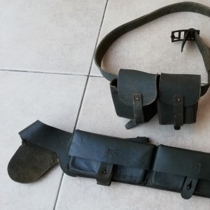 Боеприпасы и пояс с поясом Зеленая кожа ОРИГИНАЛ ИТАЛЬЯНСКОЙ АРМИИ WWII