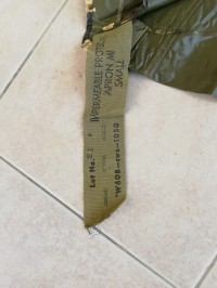 US ARMY MEDICAL APRON FOR HANDLING CORPSES WWII