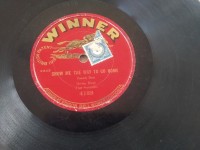 78rpm record WINNER Show Me The Way To Go Home,Tessie Stop Teasing Me COMEDY DUET,25cms